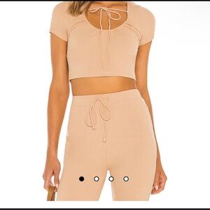 Lovers and Friends Vera Beige Crop Tee Size Small
